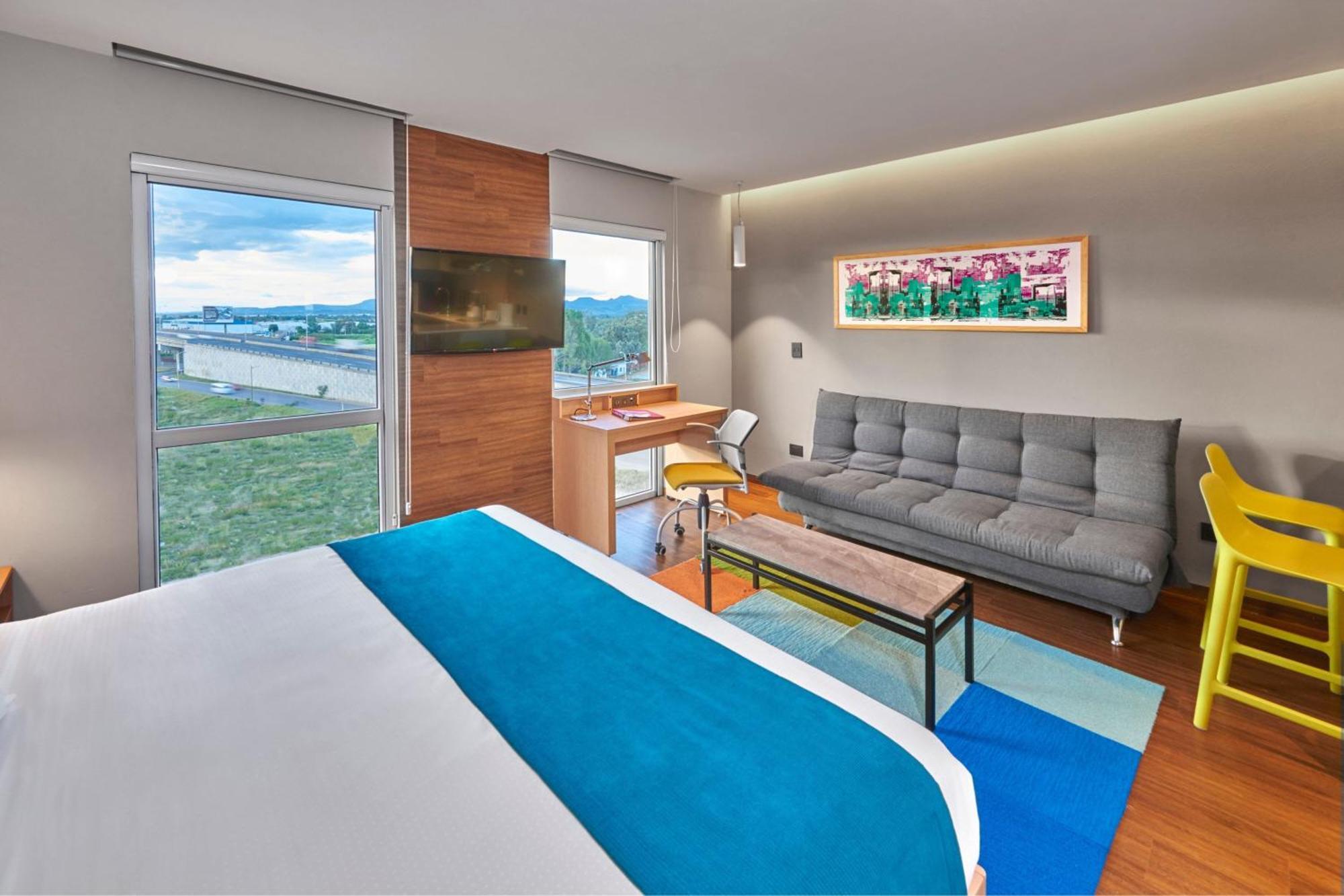 City Express Suites By Marriott Silao Aeropuerto Extérieur photo
