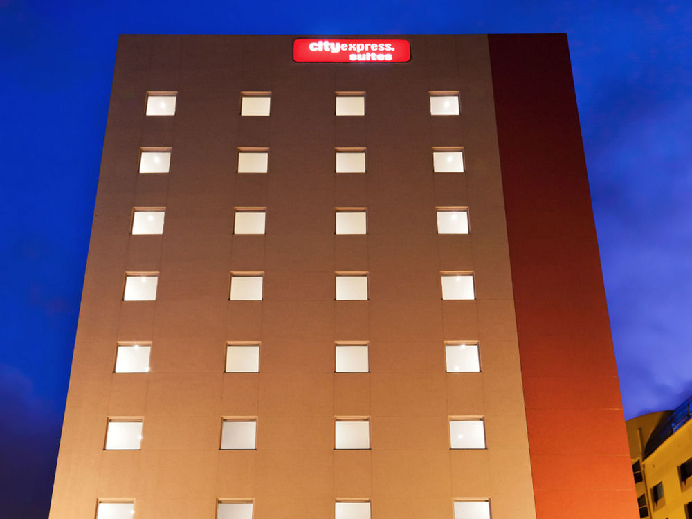 City Express Suites By Marriott Silao Aeropuerto Extérieur photo